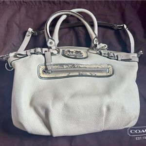 Authentic Vintage Coach Cream Leather Shoulder Bag with Snake Design